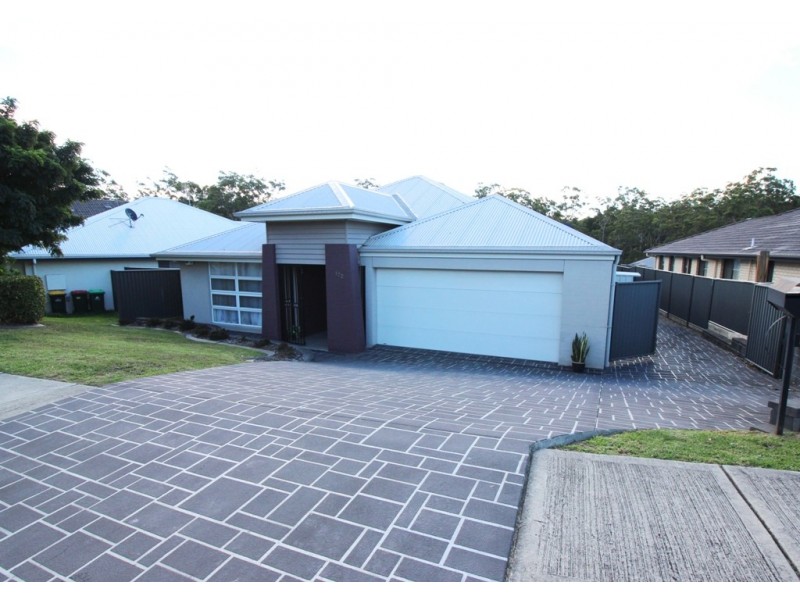 172 Northlakes Drive, Cameron Park NSW 2285