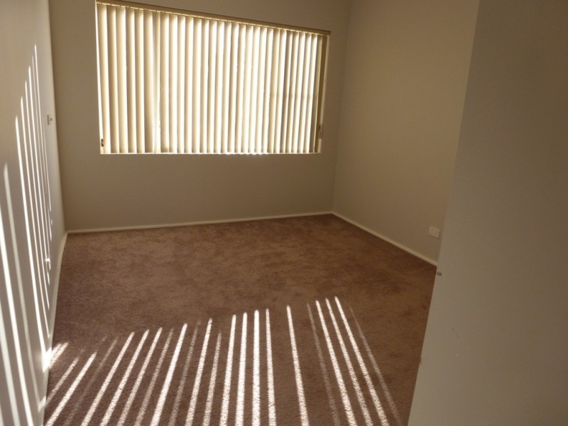 96 Callan Avenue, Maryland NSW 2287