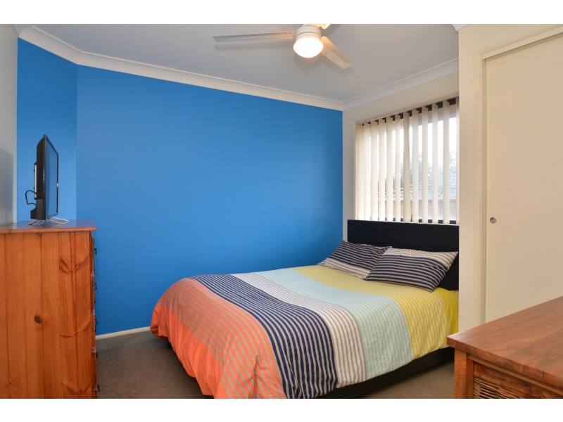 7 Juliana Cove, Cameron Park NSW 2285