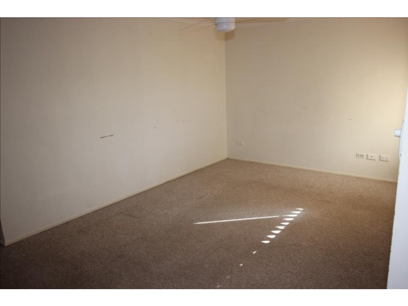 31 Flamingo Drive, Cameron Park NSW 2285