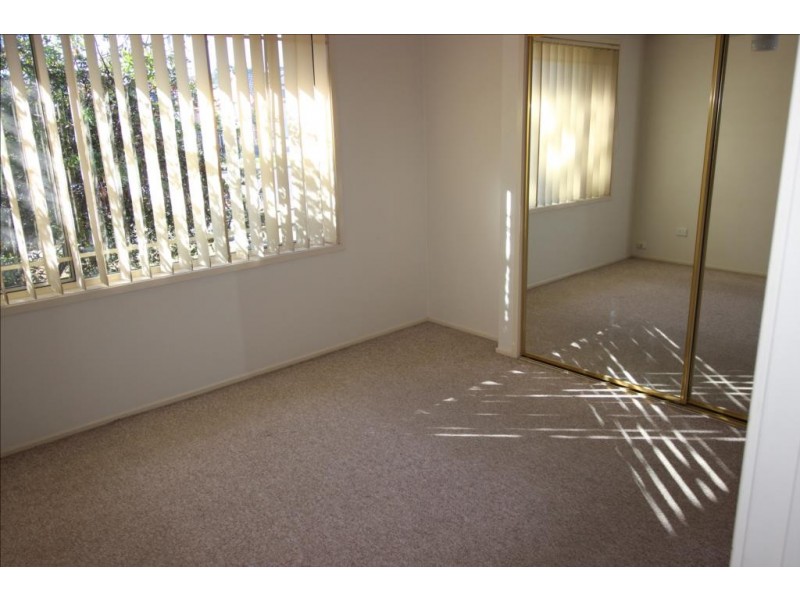 31 Flamingo Drive, Cameron Park NSW 2285