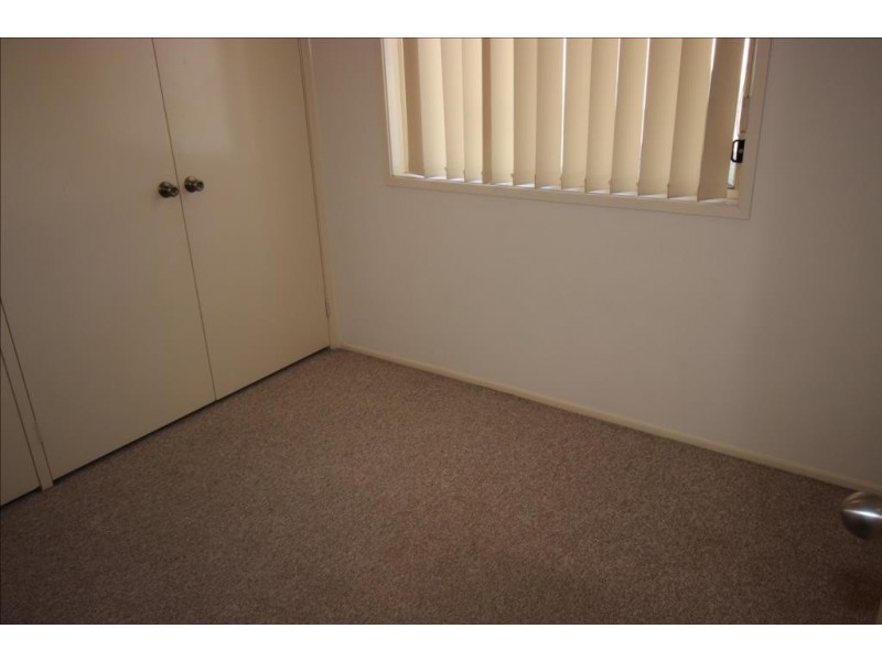 31 Flamingo Drive, Cameron Park NSW 2285