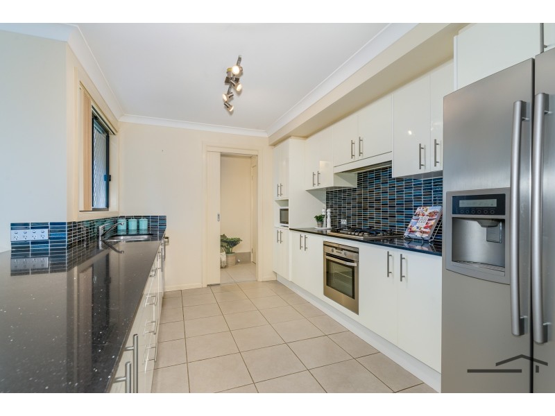 26 Graysynd Circuit, Cameron Park NSW 2285