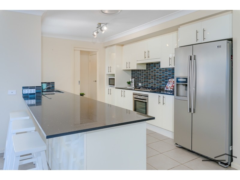 26 Graysynd Circuit, Cameron Park NSW 2285