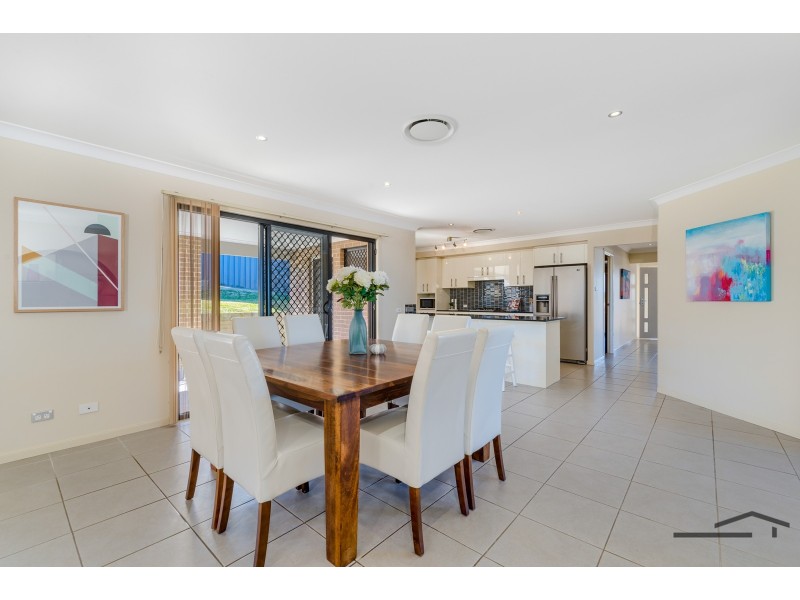 26 Graysynd Circuit, Cameron Park NSW 2285