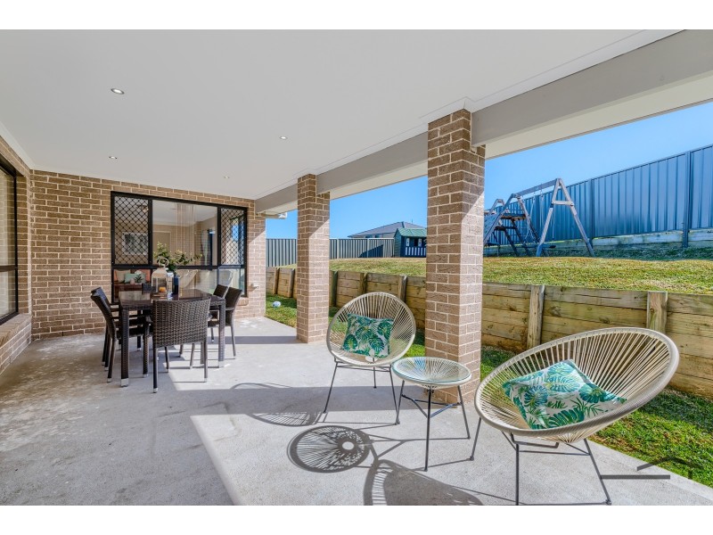 26 Graysynd Circuit, Cameron Park NSW 2285