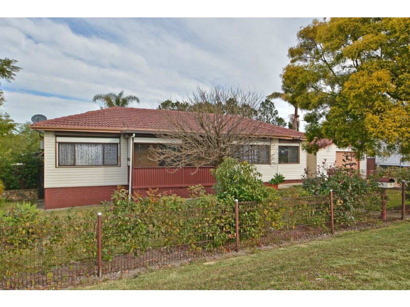 12 Powell Street, West Wallsend NSW 2286