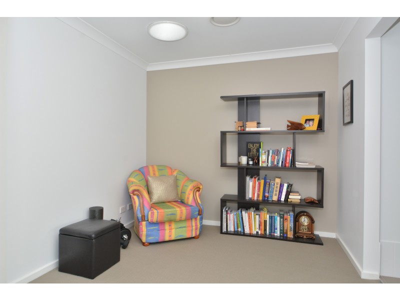 8/8 Angophora Drive, Warabrook NSW 2304