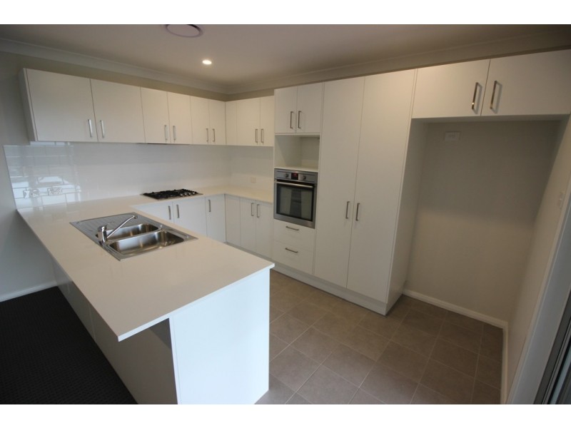 89 Delaware Drive, Macquarie Hills NSW 2285