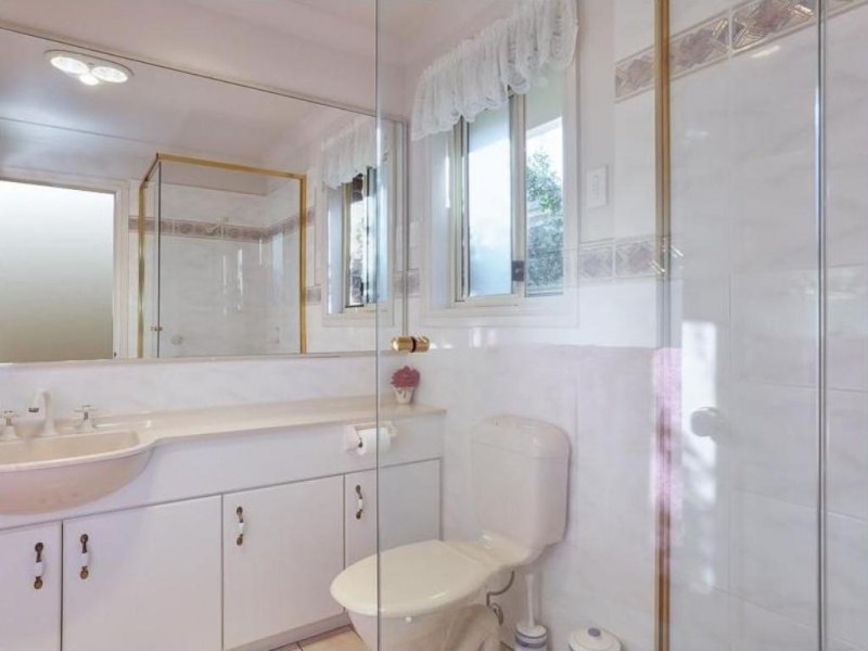 4 Mabellae Place, Warabrook NSW 2304