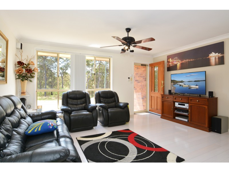 60 Transfield Avenue, Edgeworth NSW 2285