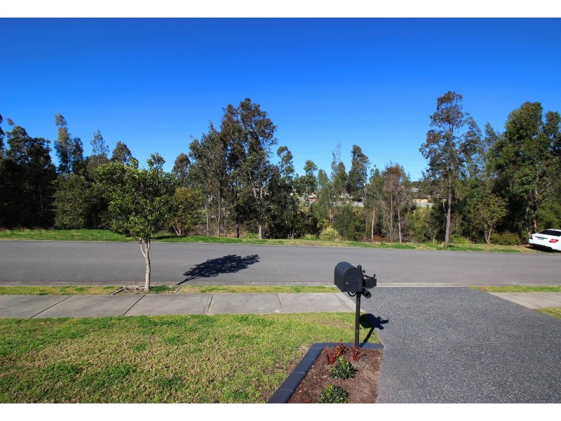 20 Billabong Drive, Cameron Park NSW 2285