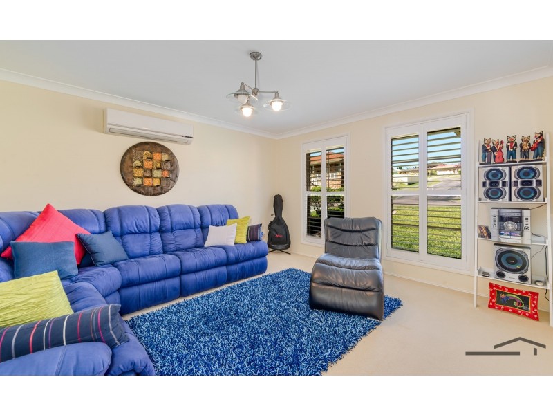 41  Springvale Circuit, Cameron Park NSW 2285