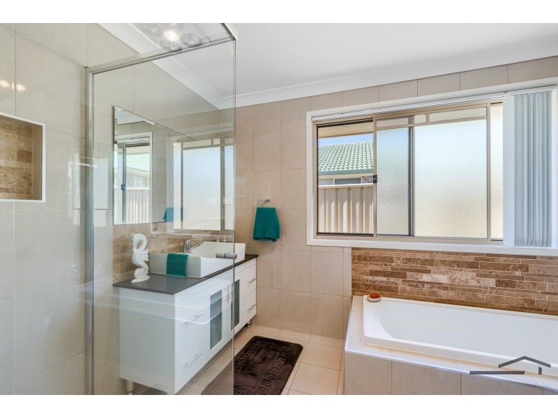 41  Springvale Circuit, Cameron Park NSW 2285
