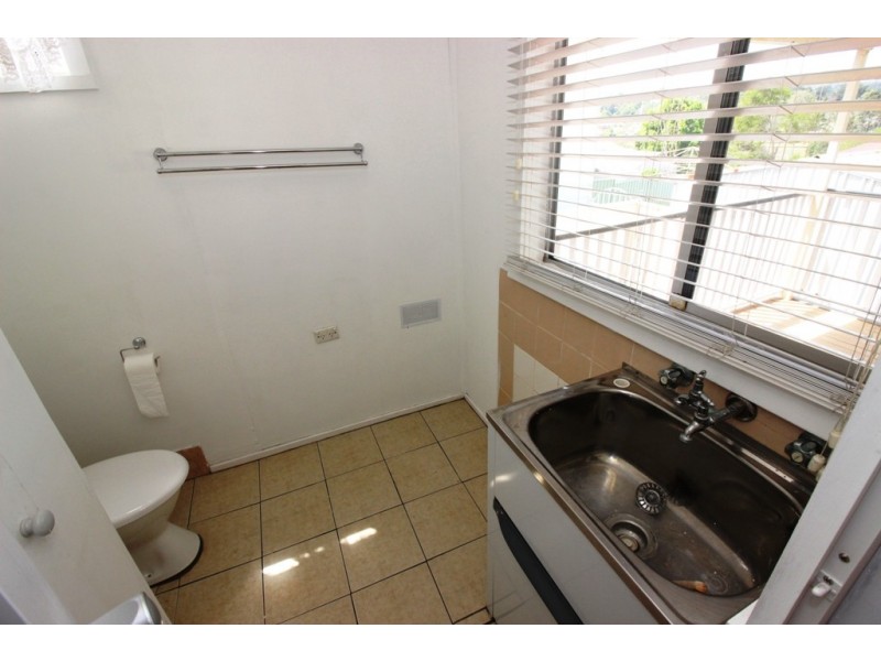 14 Russell Street, Cardiff NSW 2285