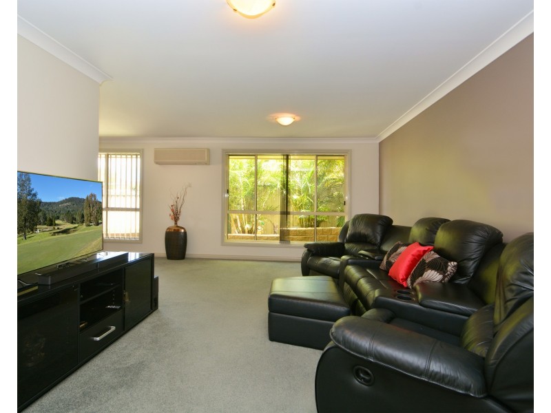 6 Bracken Close, Cameron Park NSW 2285