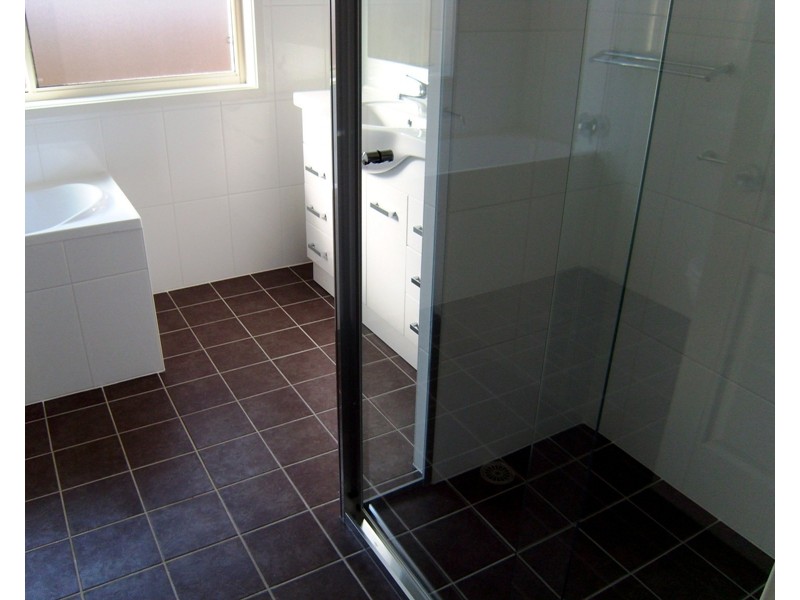 4 Quartz Place, Cameron Park NSW 2285