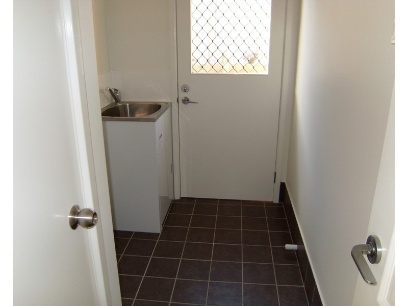 4 Quartz Place, Cameron Park NSW 2285