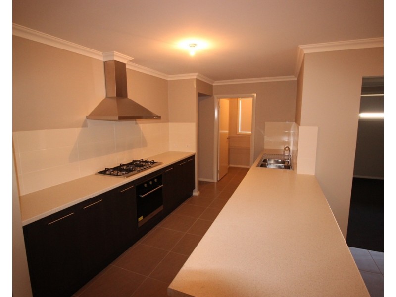 29 Serenity Crescent, Fletcher NSW 2287