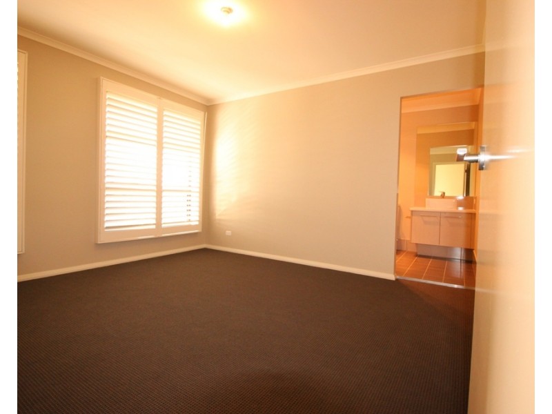 29 Serenity Crescent, Fletcher NSW 2287