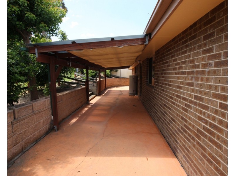 5 Kirkwood Close, Cameron Park NSW 2285