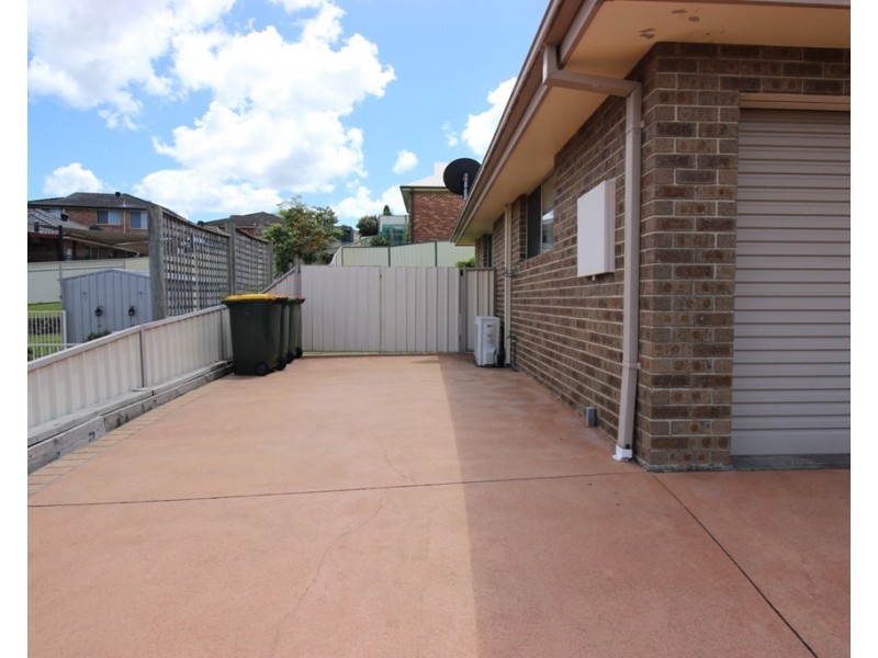 5 Kirkwood Close, Cameron Park NSW 2285