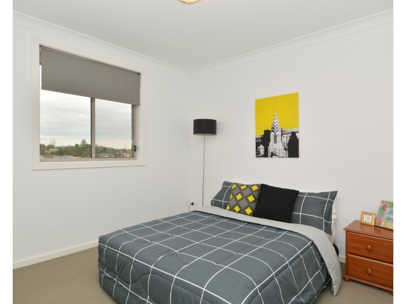 8/8 Angophora Drive, Warabrook NSW 2304
