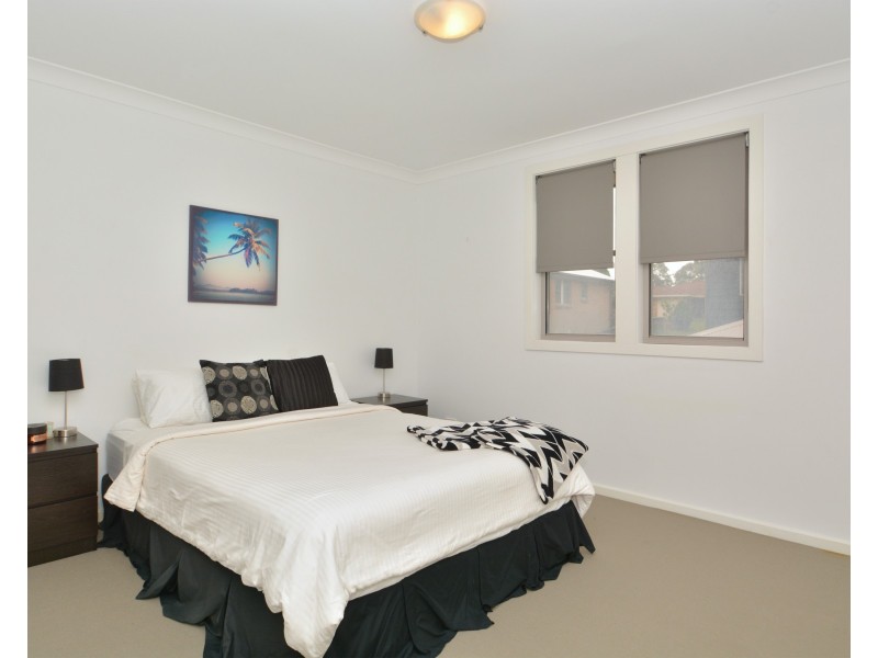 8/8 Angophora Drive, Warabrook NSW 2304