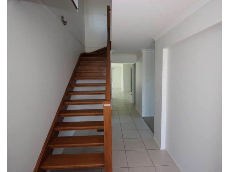 5 Hannah Street, Cameron Park NSW 2285