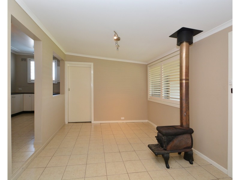 24 Elizabeth Street, Holmesville NSW 2286