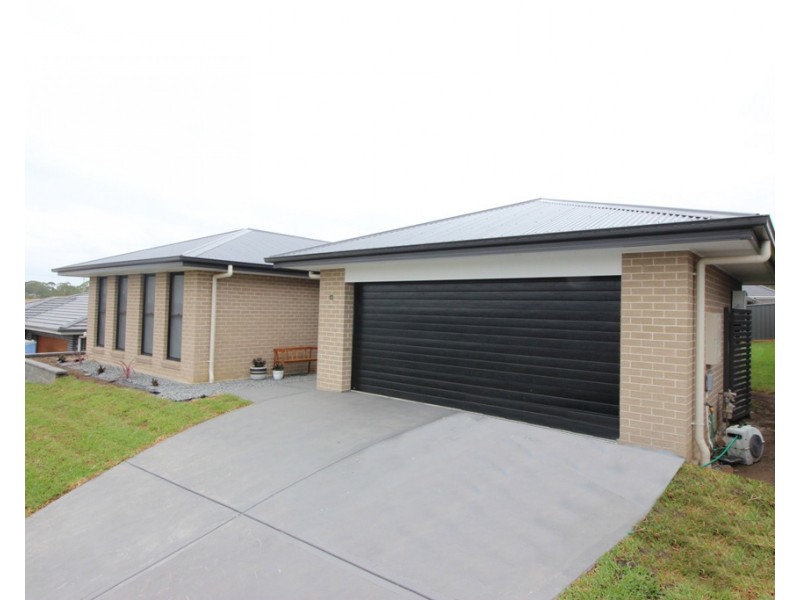 12 Mima Street, Fletcher NSW 2287