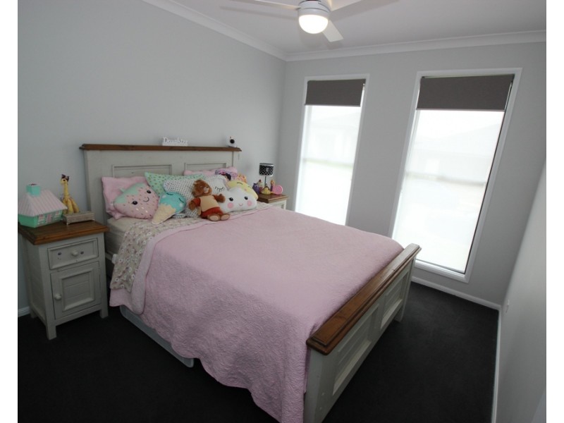 12 Mima Street, Fletcher NSW 2287