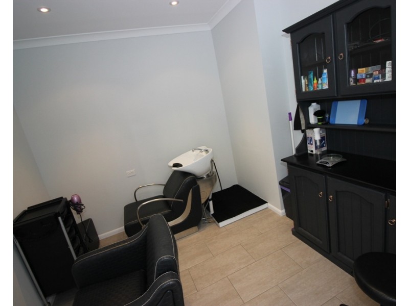 12 Mima Street, Fletcher NSW 2287