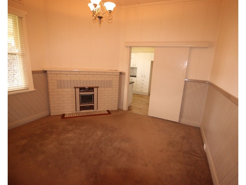 24 Illoura Street, Wallsend NSW 2287