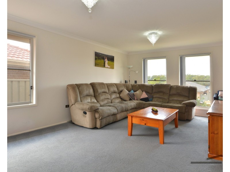 10 Foveaux Street, Cameron Park NSW 2285