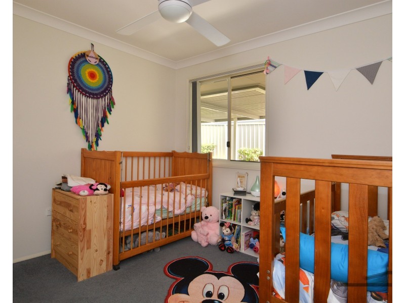 10 Foveaux Street, Cameron Park NSW 2285