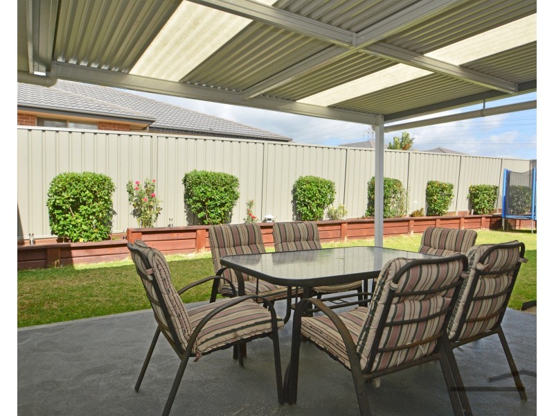 10 Foveaux Street, Cameron Park NSW 2285