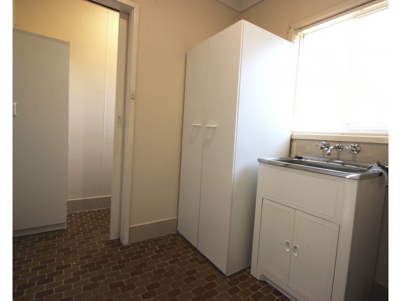 274 Pacific Highway, Belmont North NSW 2280
