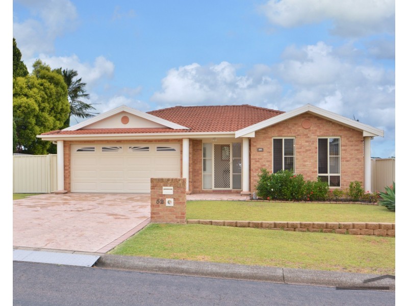 52 Springvale Circuit, Cameron Park NSW 2285