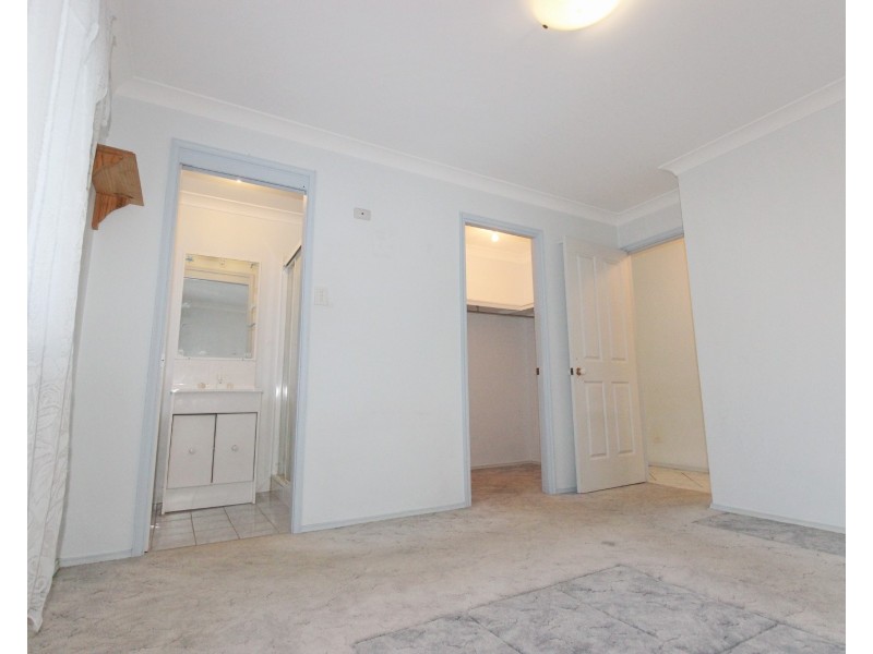 15 Grove Place, Cameron Park NSW 2285