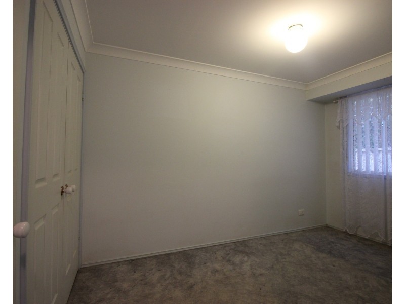 15 Grove Place, Cameron Park NSW 2285