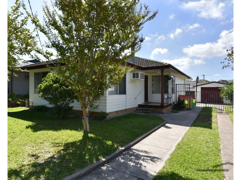 807  Main Road, Edgeworth NSW 2285