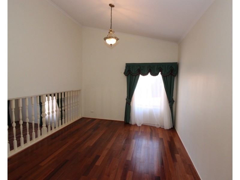 23 Condor Close, Cameron Park NSW 2285