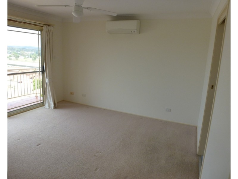 23 Condor Close, Cameron Park NSW 2285