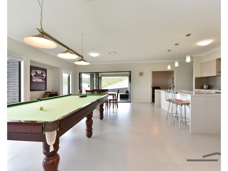 30 Boyne Crescent, Cameron Park NSW 2285