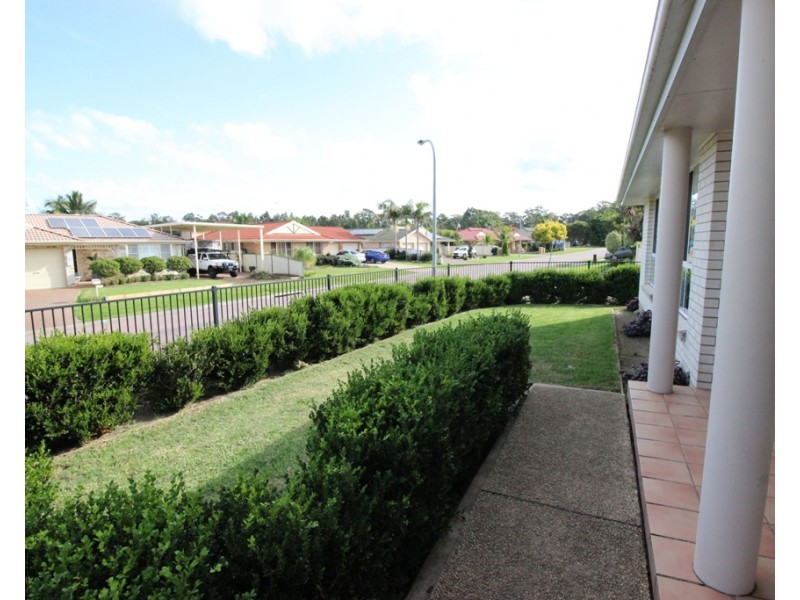 8 Calancra Avenue, Cameron Park NSW 2285