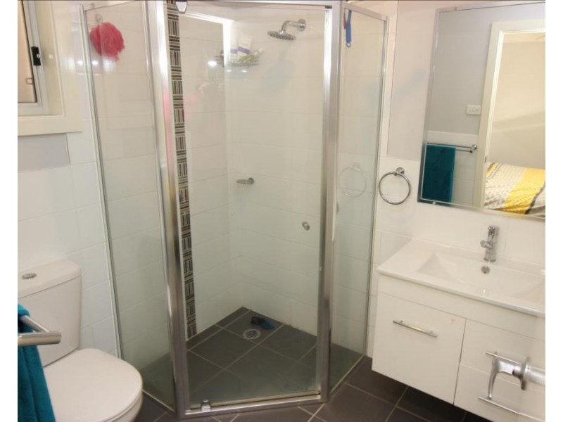 32 Shipley Street, Cameron Park NSW 2285