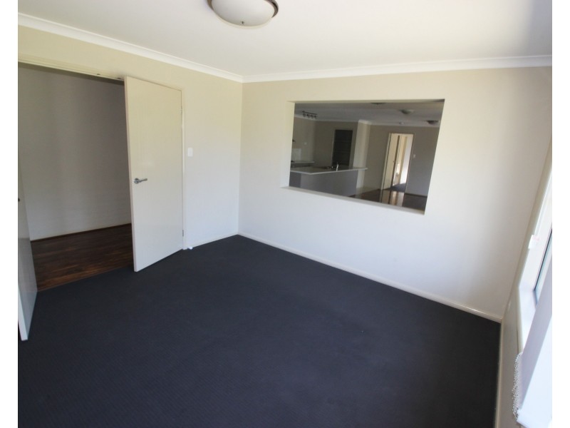 60 Constitution Drive, Cameron Park NSW 2285