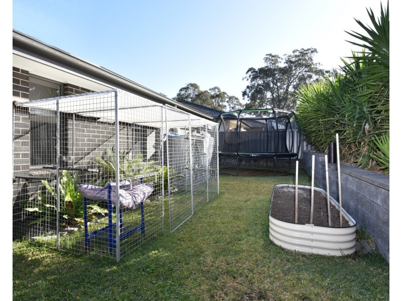 36 Calancra Avenue, Cameron Park NSW 2285
