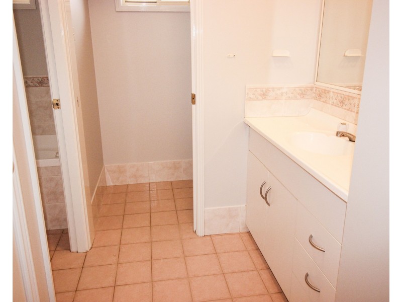 8 Talavera Close, Raymond Terrace NSW 2324